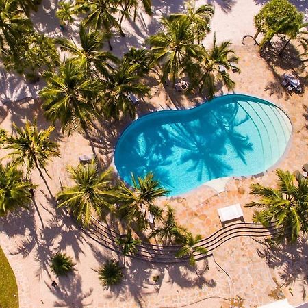 Zumzum Beach House Kinondo Exterior photo